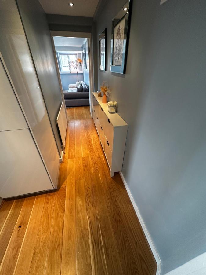 One Bedroom Flat In Chelsea London Eksteriør billede