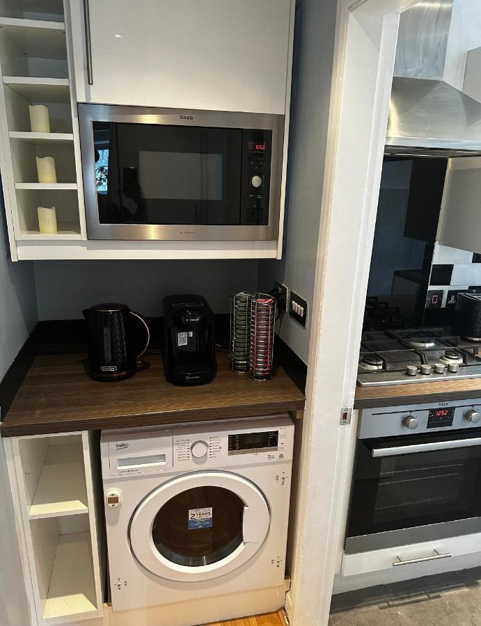 One Bedroom Flat In Chelsea London Eksteriør billede